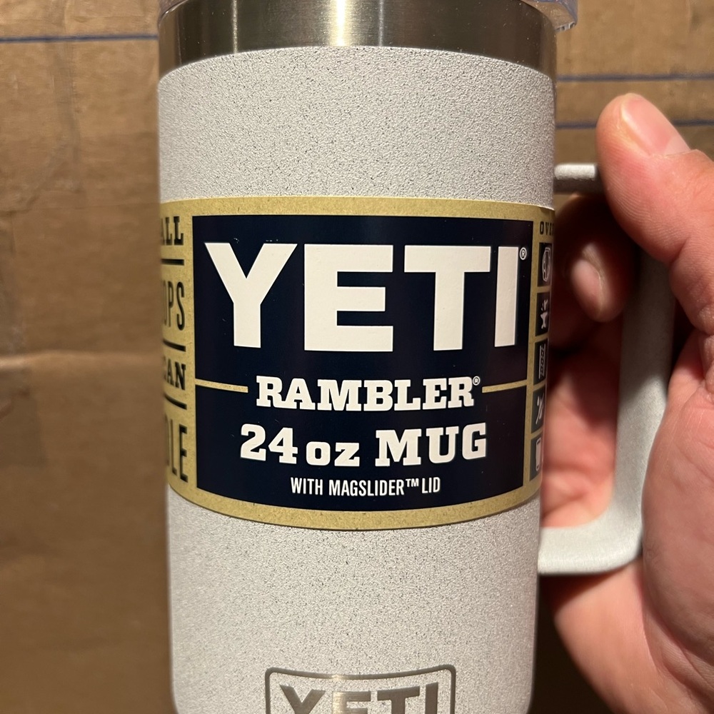 Yeti rambler 24 oz mugs Gray Stone